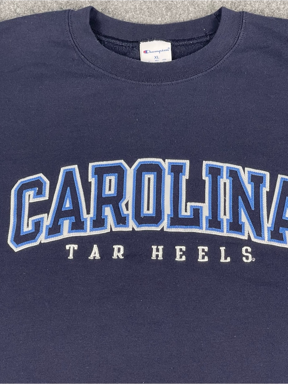 Champion UNC North Carolina Tarheels Sweatshirt Mens XL Navy Blue Embroidered